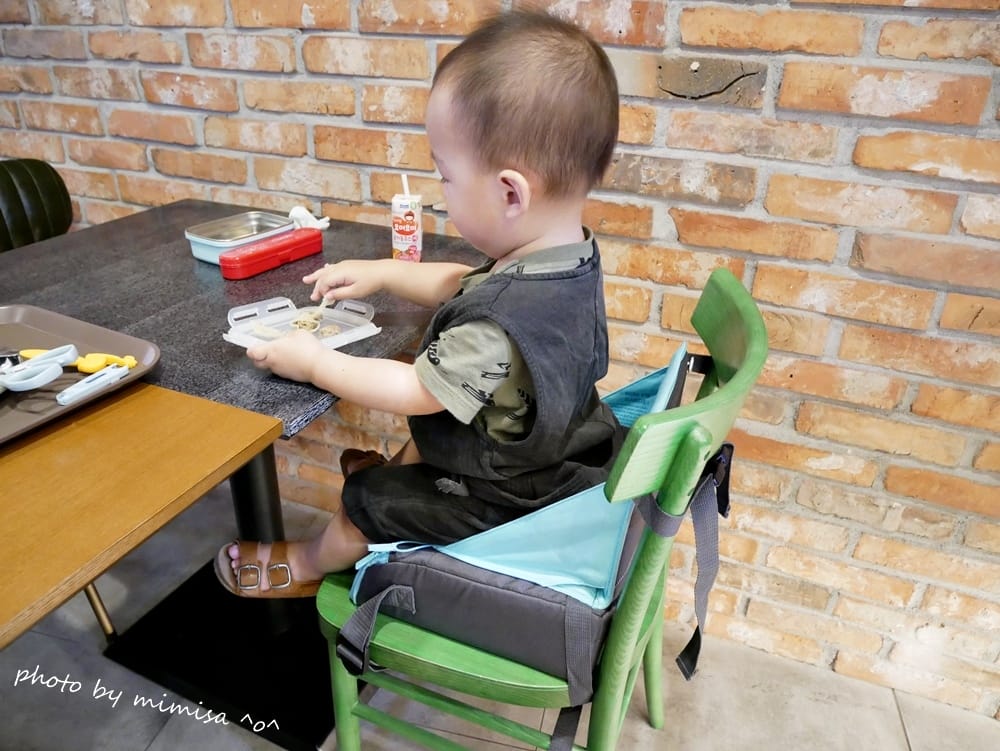 [BABY] 美國Munchkin六大明星商品。讓我的育兒生活方便又輕鬆
