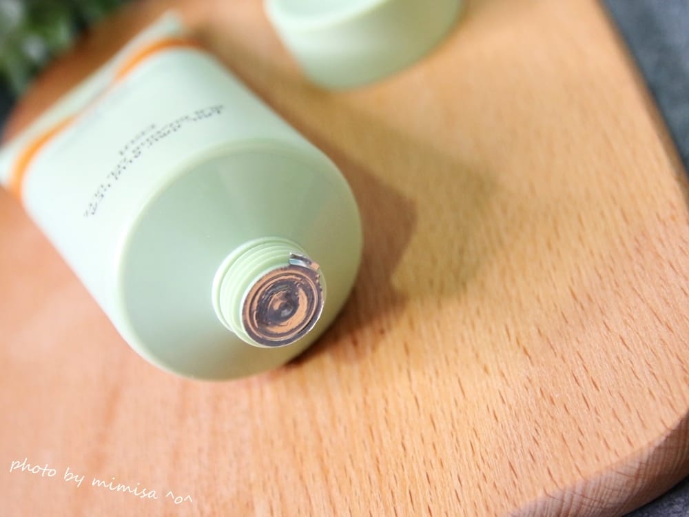 [身體保養] Moraz茉娜姿修護系列。讓我的肌膚保持少女般的觸感