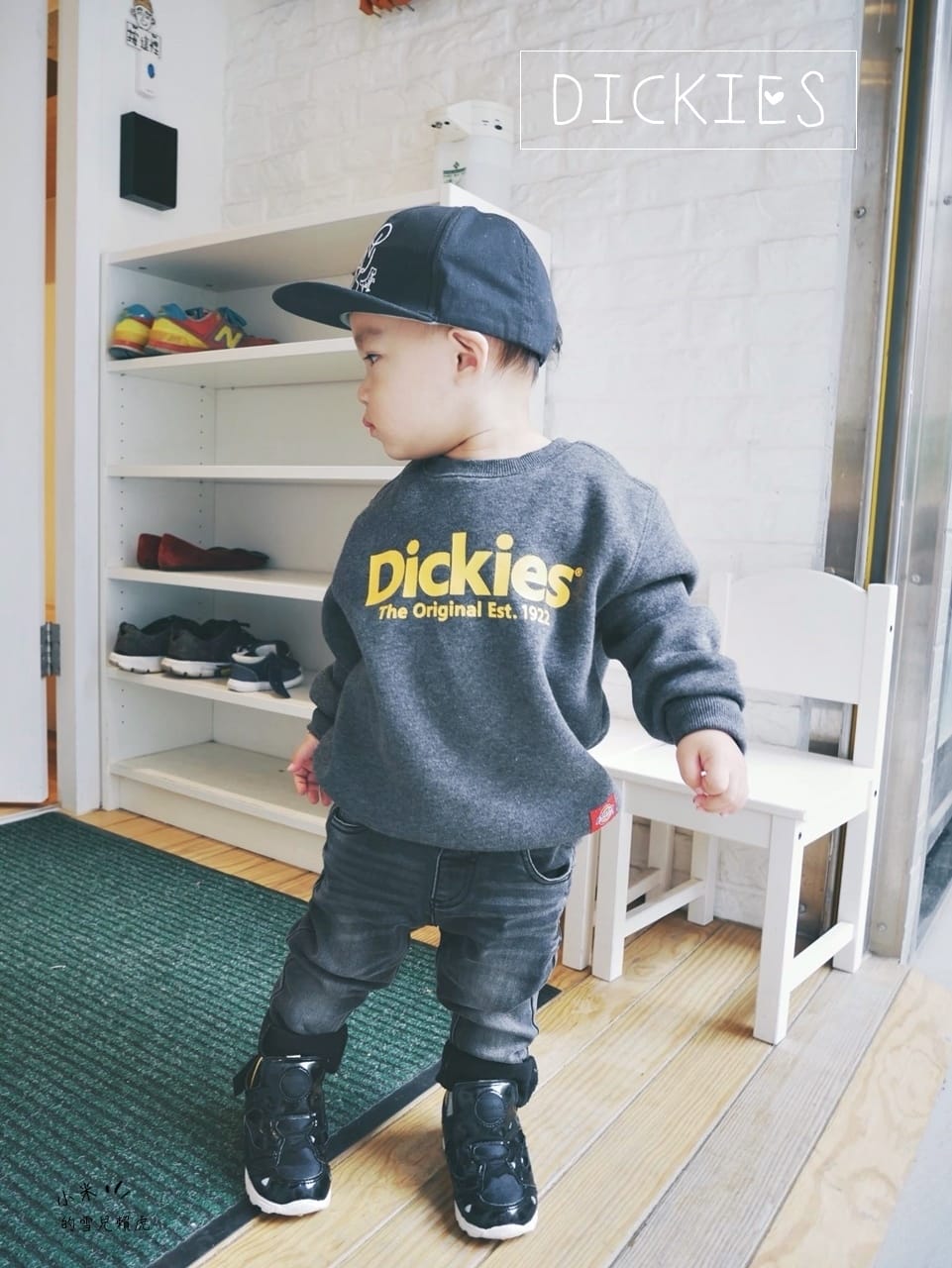 [BABY] Huhu秋季穿搭。依舊是1年前的小肉Hu~