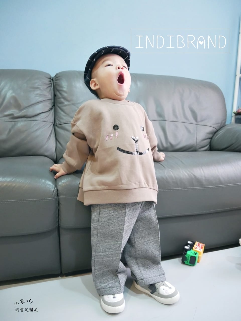[BABY] Huhu秋季穿搭。依舊是1年前的小肉Hu~