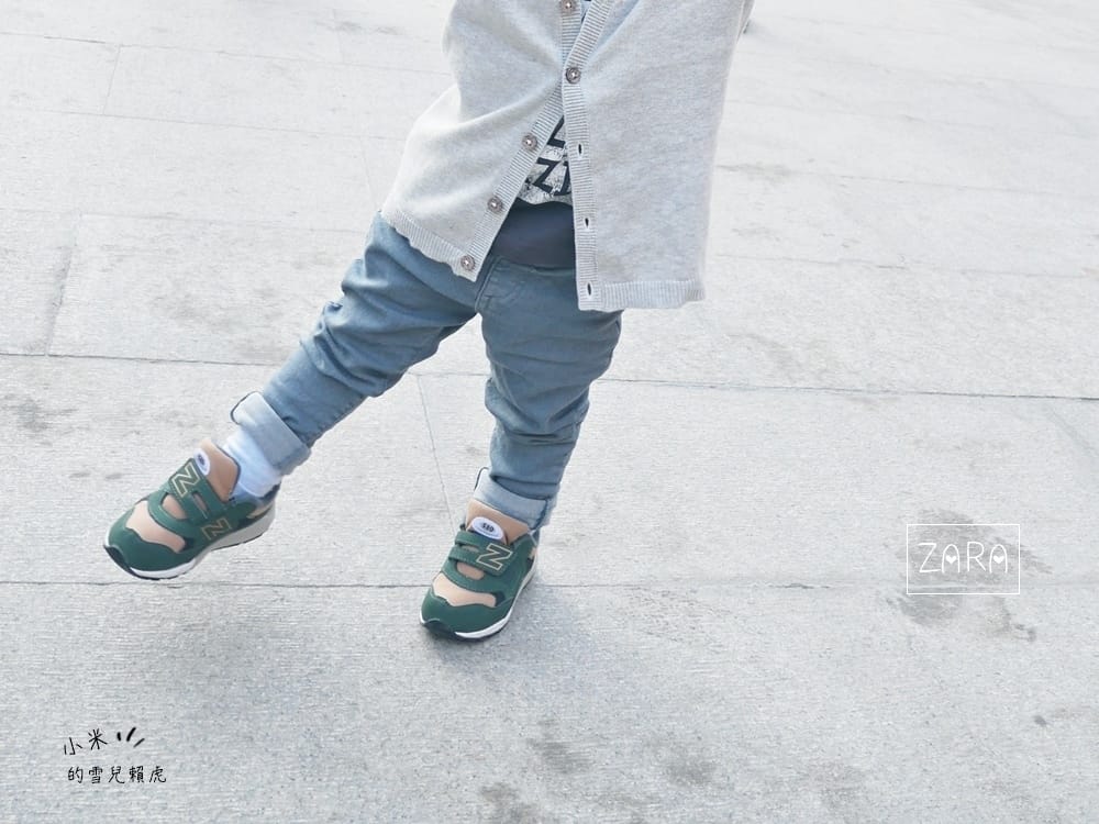 [BABY] Huhu秋季穿搭。依舊是1年前的小肉Hu