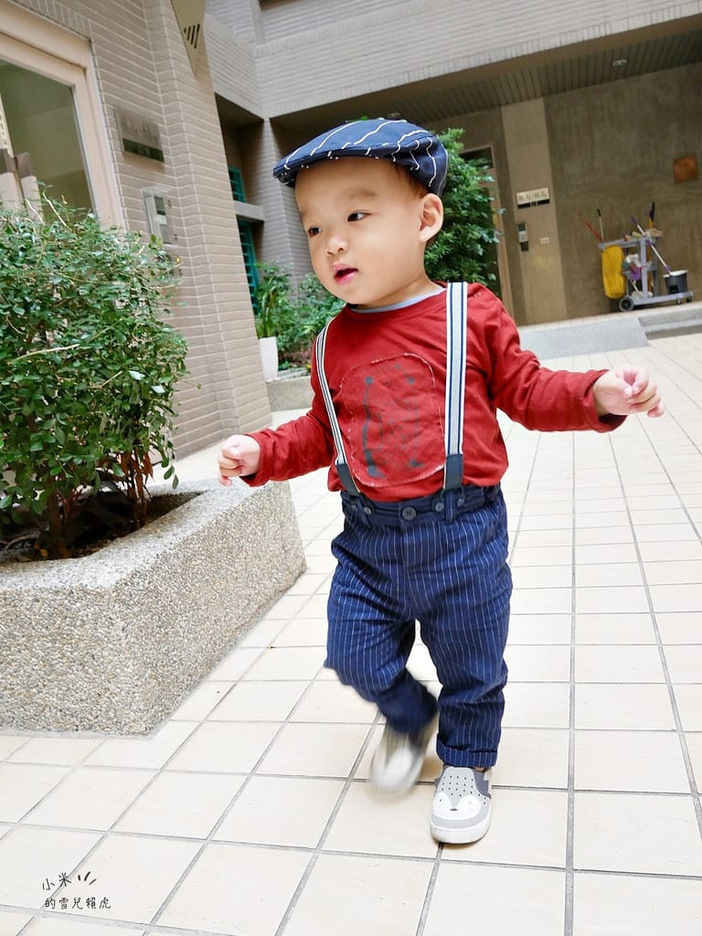 [BABY] Huhu冬季穿搭。依舊是1年前的小肉Hu