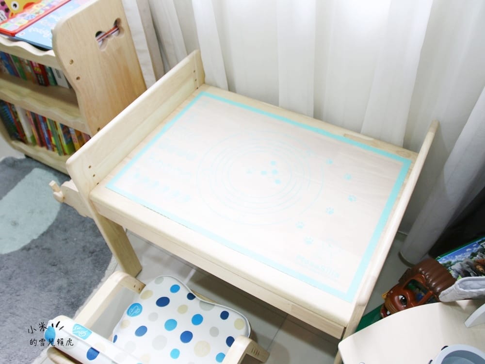 [BABY] MesaSilla幼兒實木家具。養成寶寶閱讀的好習慣~