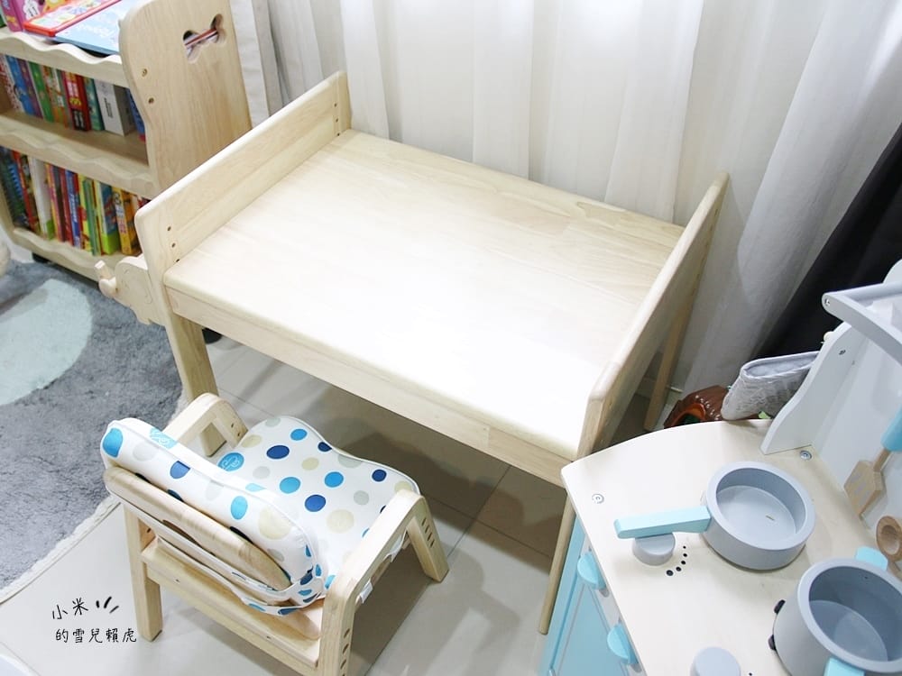 [BABY] MesaSilla幼兒實木家具。養成寶寶閱讀的好習慣~