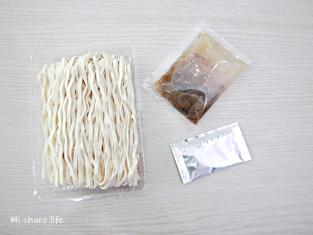 明星乾拌麵 老蕭拌麵 炎選絕品 福忠眷村醬麵 (7).jpg 明星乾拌麵 老蕭拌麵 炎選絕品 福忠眷村醬麵 (7).jpg