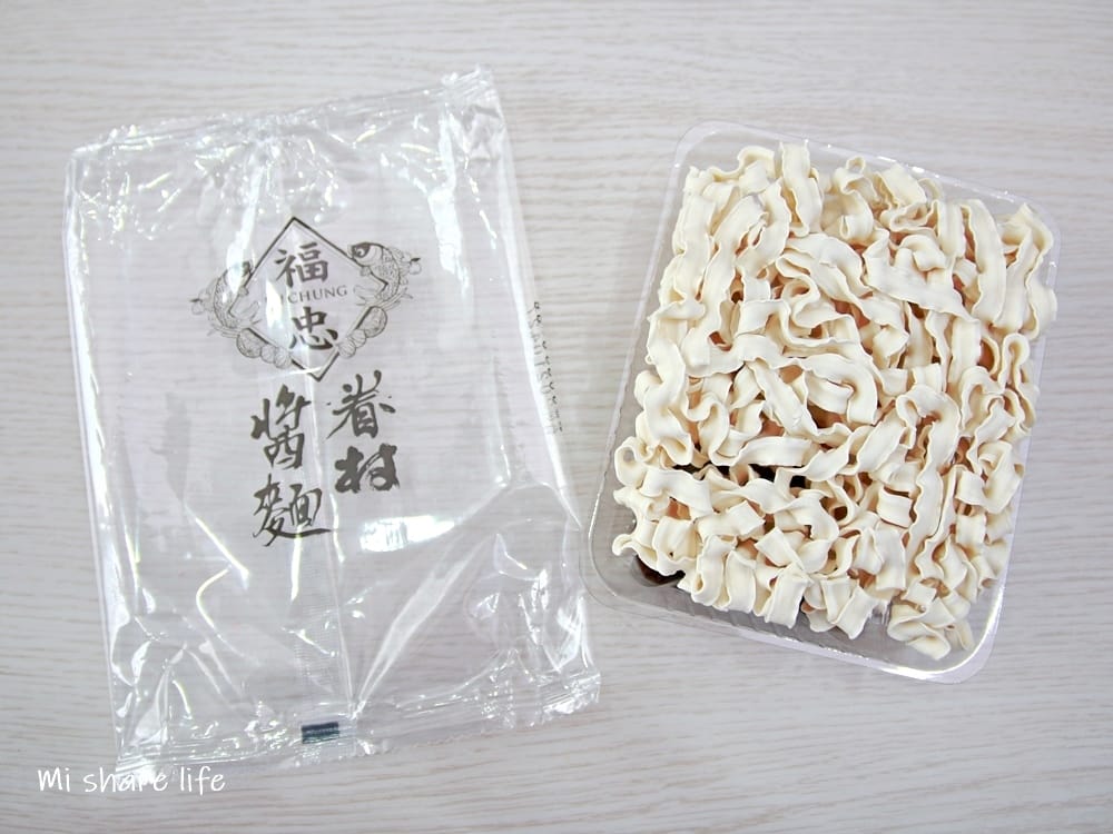 明星乾拌麵 老蕭拌麵 炎選絕品 福忠眷村醬麵 (9).jpg 明星乾拌麵 老蕭拌麵 炎選絕品 福忠眷村醬麵 (9).jpg