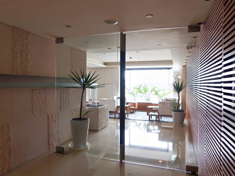 /tmp/phpkK4EmK /tmp/phpkK4EmK