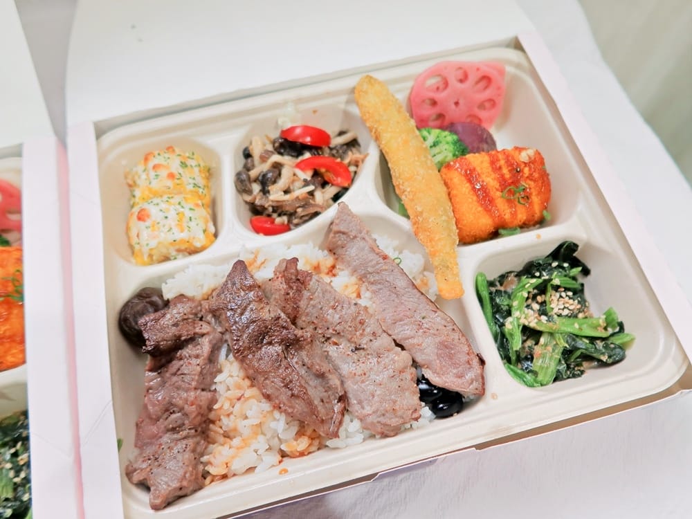 /tmp/phpFRuTO2 /tmp/phpFRuTO2