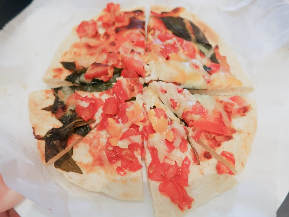 /tmp/phpn2xIk2 /tmp/phpn2xIk2