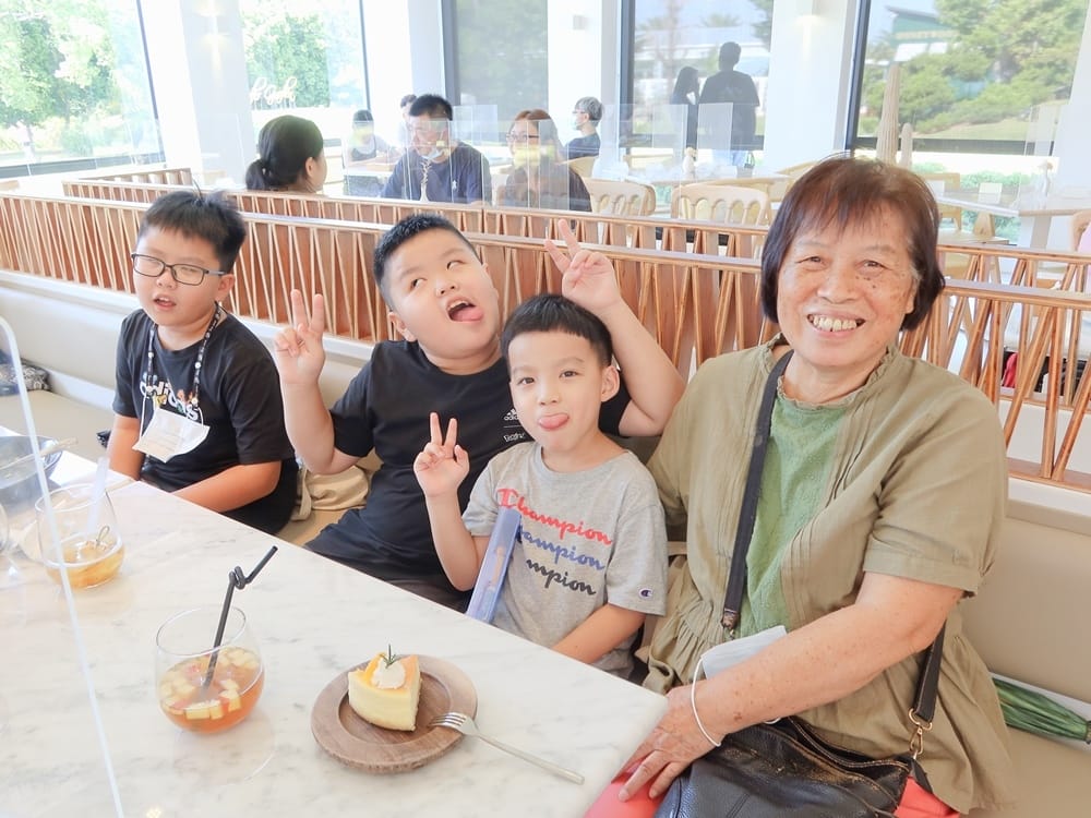 HoneyWood Cafe (14).jpg HoneyWood Cafe (14).jpg