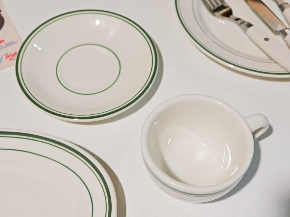 tuxton 餐盤 (7).jpg