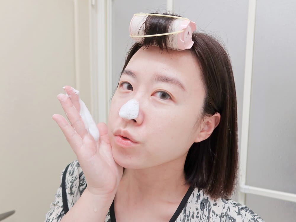 小巴黎絲綢奶霜潔面乳 (9).jpg