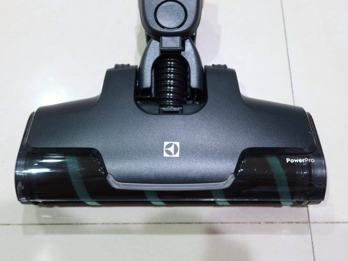 伊萊克斯極適家居700直立濕拖吸塵器 (24).jpg