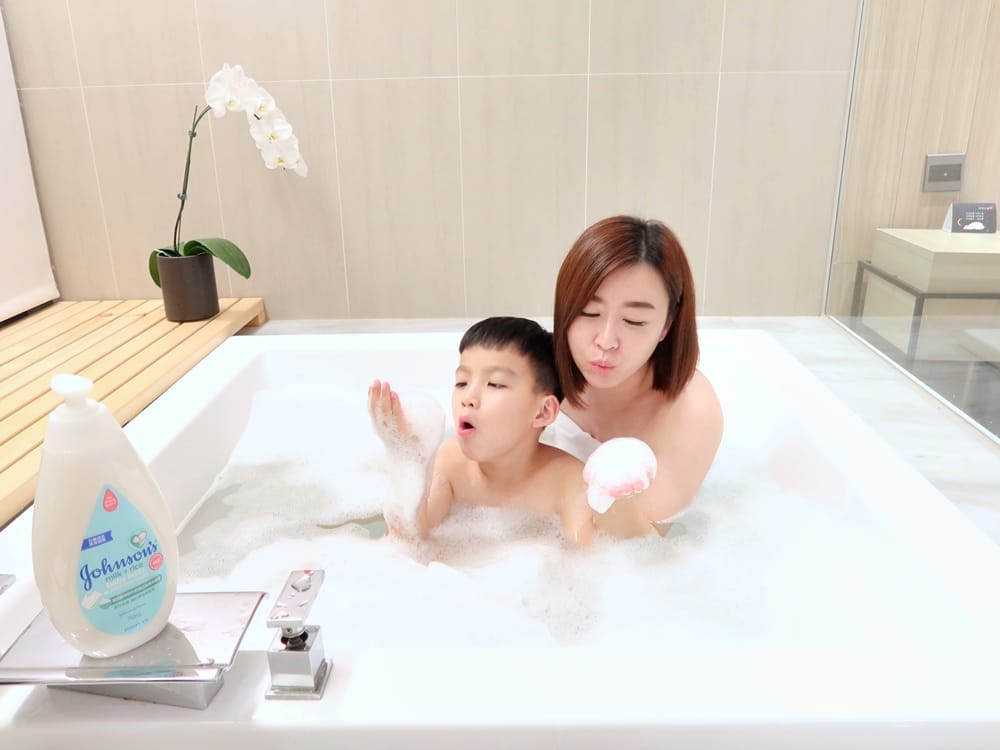 /tmp/php12CmC4 /tmp/php12CmC4