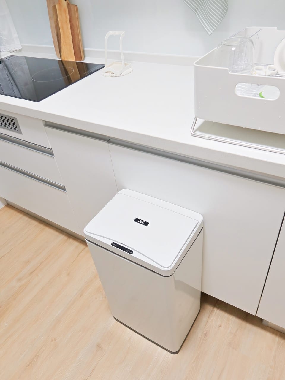 OEC智能美學感應式垃圾桶 (4).jpg OEC智能美學感應式垃圾桶 (4).jpg