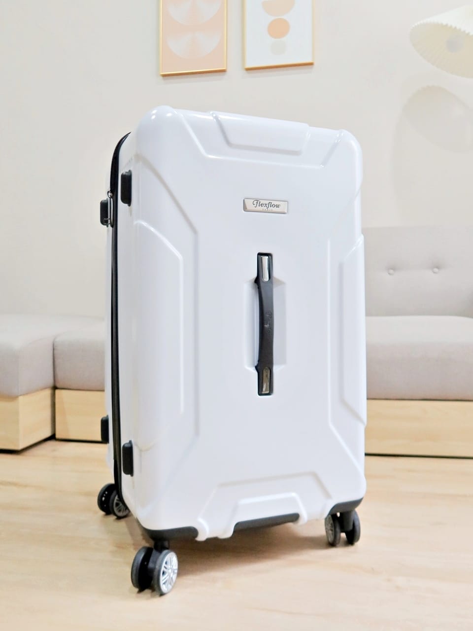 FlexFlow秤重行李箱 (2).jpg FlexFlow秤重行李箱 (2).jpg