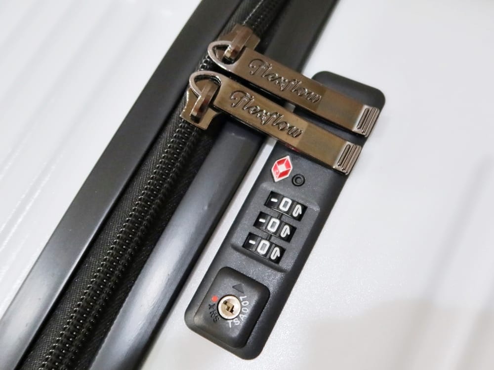 FlexFlow秤重行李箱 (8).jpg FlexFlow秤重行李箱 (8).jpg