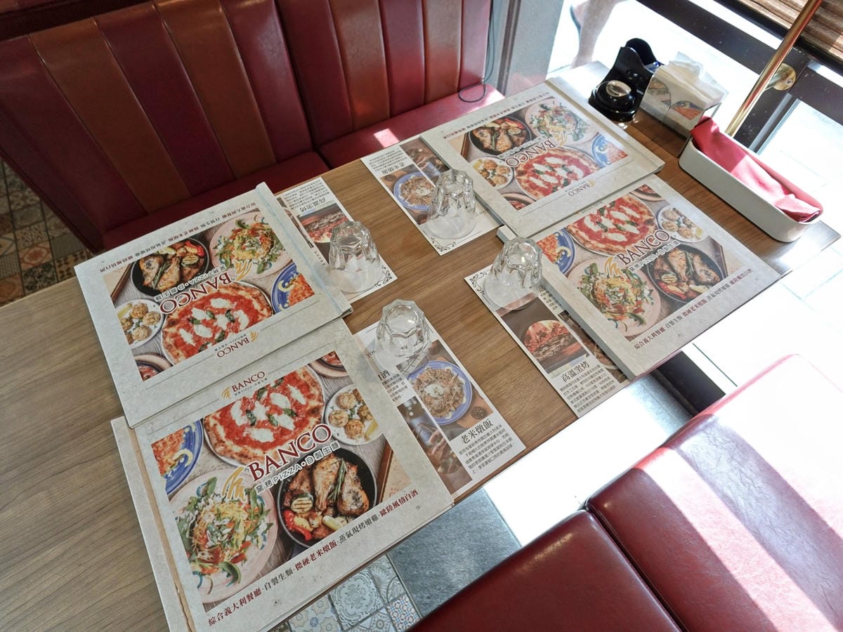 18 BANCO.jpg 18 BANCO.jpg