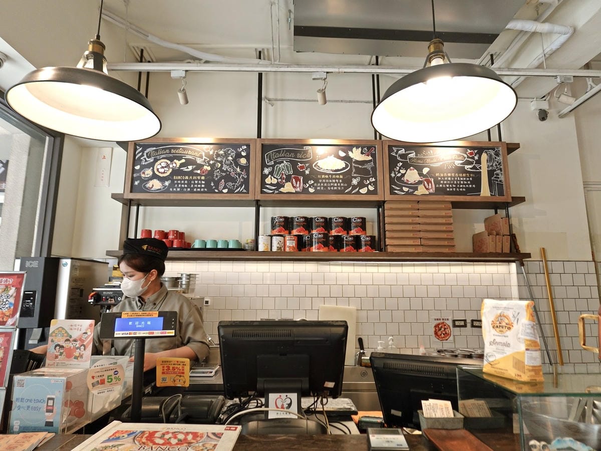 3 BANCO.jpg 3 BANCO.jpg