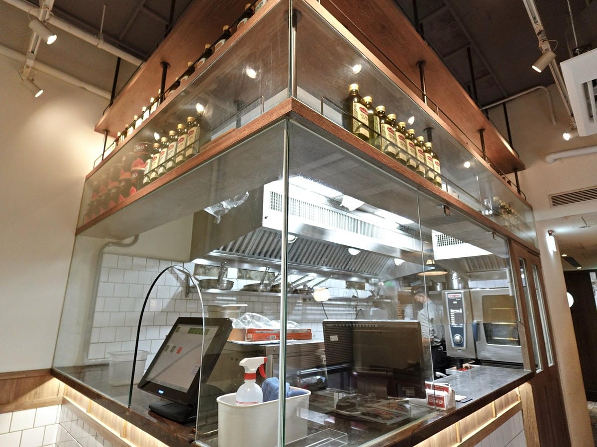 12 BANCO.jpg 12 BANCO.jpg