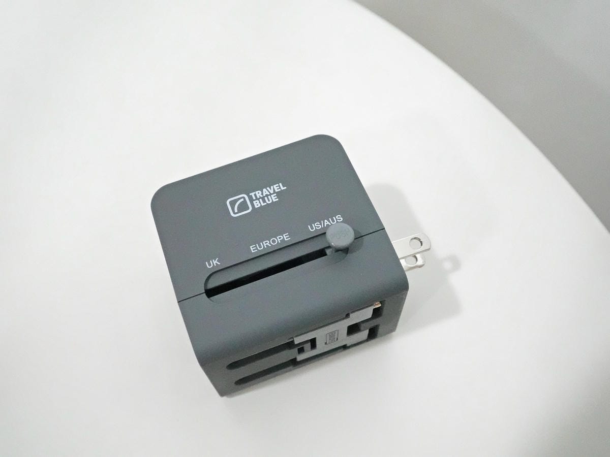 Travel Blue 藍旅萬國轉接插頭 (9).jpg Travel Blue 藍旅萬國轉接插頭 (9).jpg